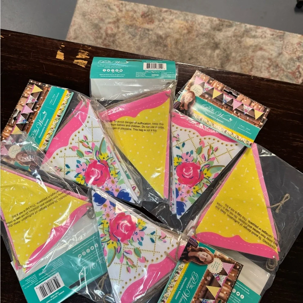 The Pioneer Woman Pink & Yellow Floral Decoratve Banner Cheery Blossoms 6 packs